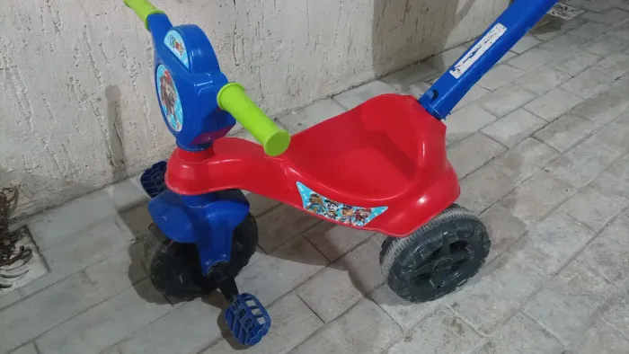 Triciclo patrulha canina