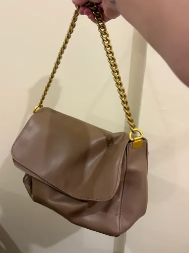 Bolsa Caqui com Alça Corrente
