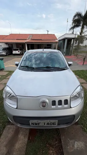Fiat Uno Vivace Celeb. 1.0 EVO F.flex 8V 5P 2012