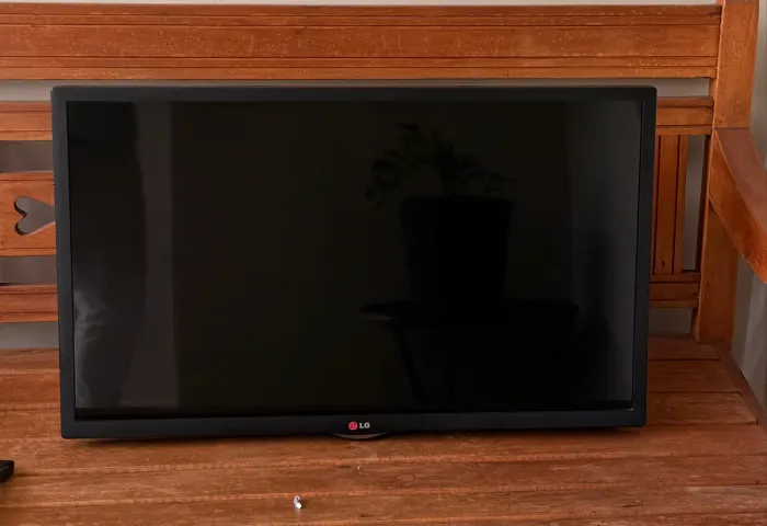 TV 32 - NÃO É SMART