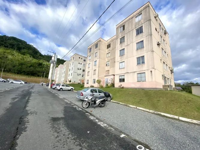 Apartamento para locação no bairro Progresso, imovel semi mobiliado, com 02 dormitórios, s