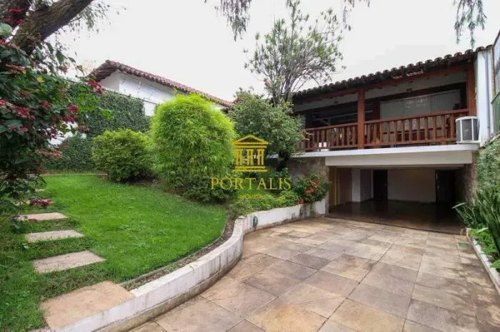 Casa com 4 quartos à venda em Belo Horizonte