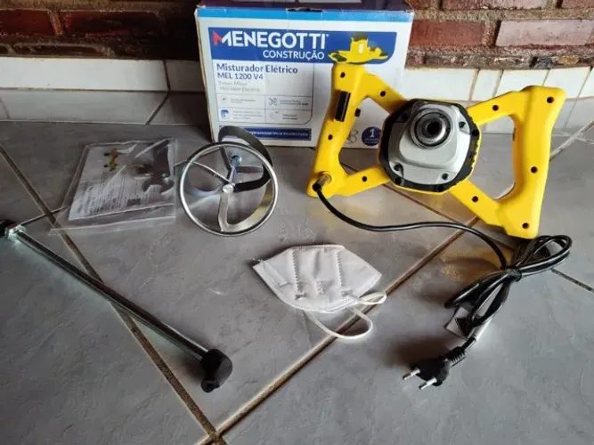 Misturador De Tinta e Argamassa Menegotti 1200w