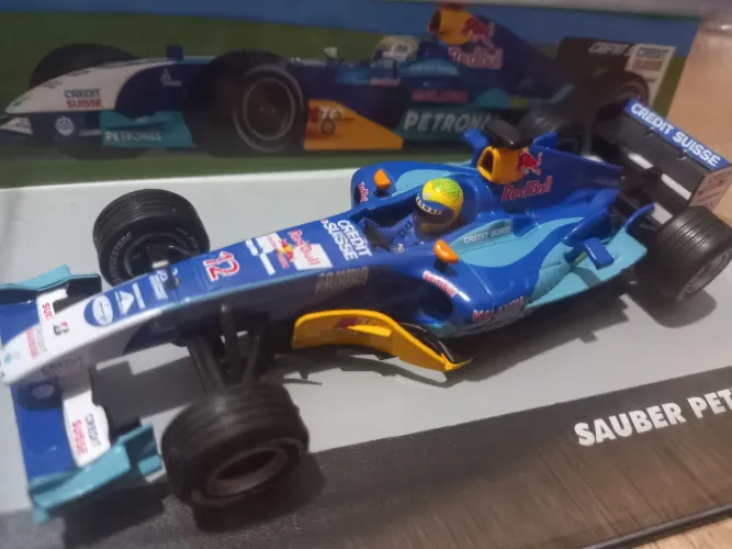 Sauber Petronas C23 Felipe Massa Miniatura F1 1:43
