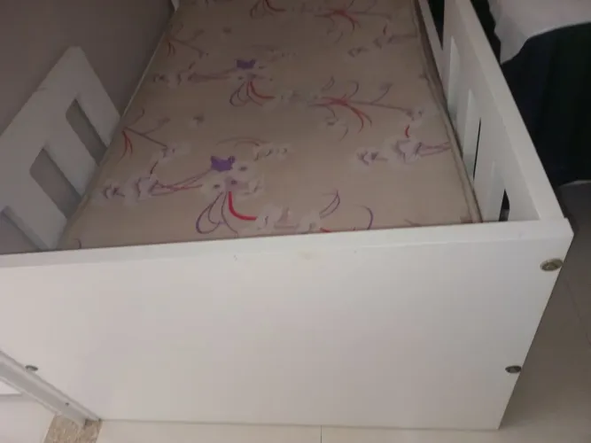 Cama de solteiro