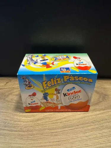 Caixa involucro de pascoa kinder ovo ano 2004
