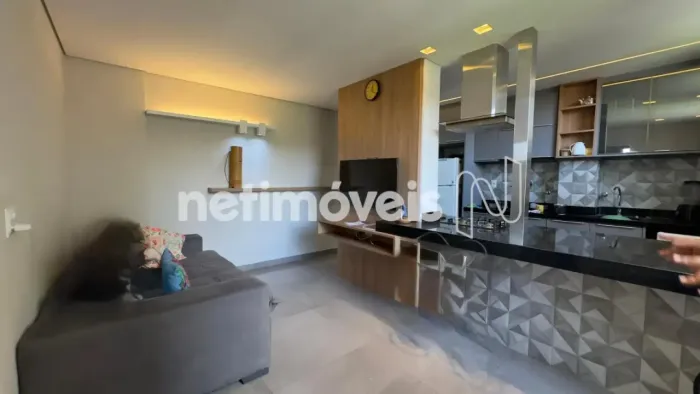 Apartamento de 2 quartos, com Elevador à venda no Nova Cachoeirinha. Excelente custo-benef