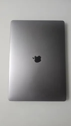 MacBook Pro 16-inch i9 2.3GHz 32GB 1TB SSD Radeon 5500M 8GB