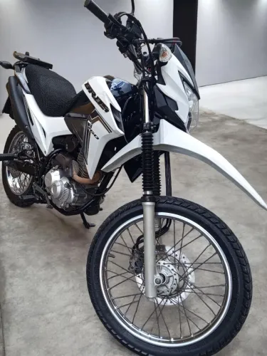 Troco por carro ou moto menor