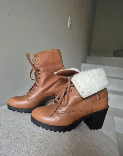 Bota Feminina 37/38 - Parô Brasil