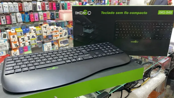 Teclado sem fio compacto