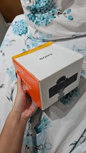 Câmera Sony ZV-E10