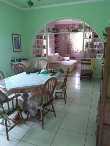 Linda casa no Gulf - Comendador Levy Gasparian - RJ