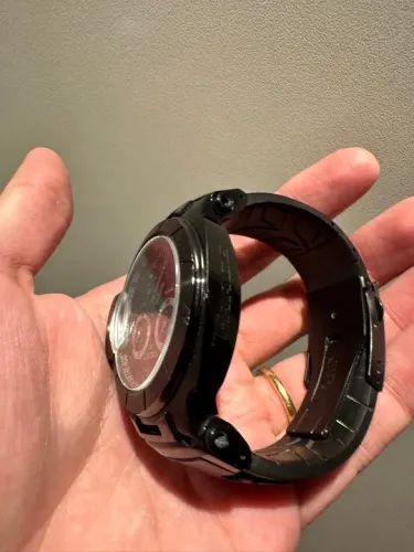 Relógio Tissot T-race preto 