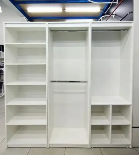 Módulos para closet/loja