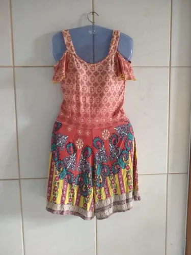 Macacão curto (P)