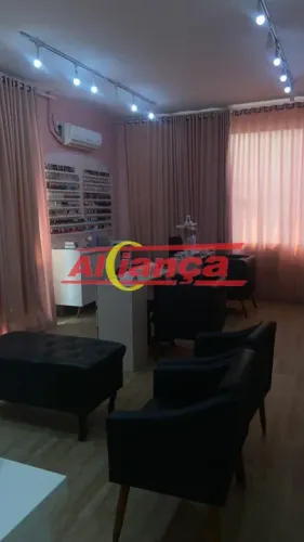 Sala montada para salão de beleza, com recepção no Pq. Alvorada/Pimentas - Por R$ 3.500,00
