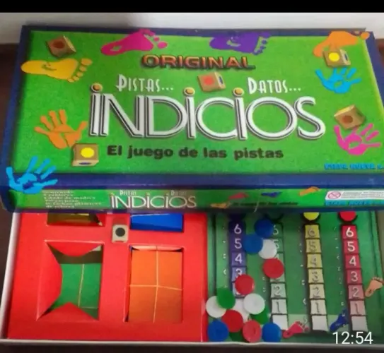 Jogo de Tabuleiro Indícios - Original 