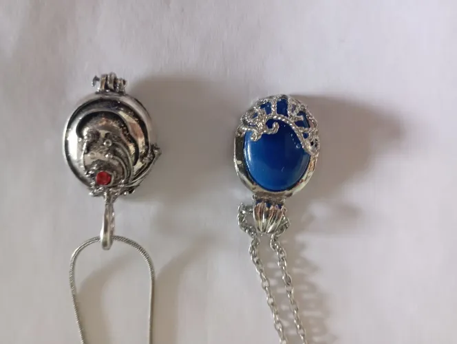 Colar Prata com Pingente Coração e Pedra Azul - Diário do vampiro
