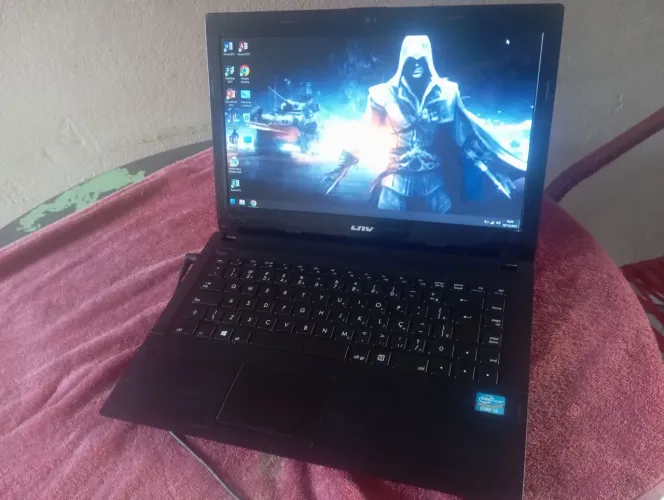 Notebook Lenovo / core i3 4° geração / 4 GB memória / tela 14 slim 