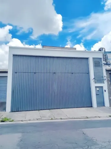 Galpão para Alugar  875m² Infraestrutura Completa para Logística e Indústria