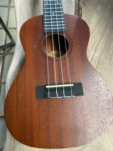 Ukulele Lapule LUC-100M