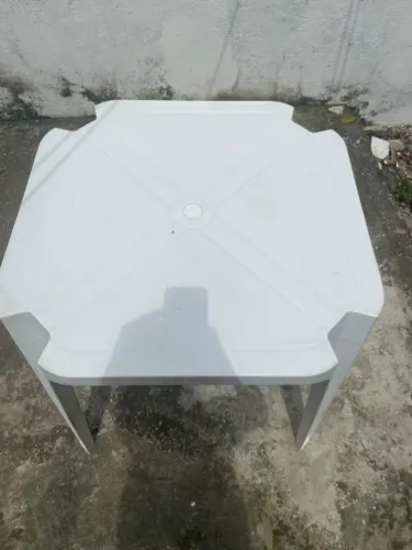 Mesa de Plático