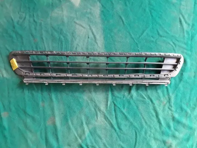 grade inferior dianteira golf tsi 2017/18 original usado