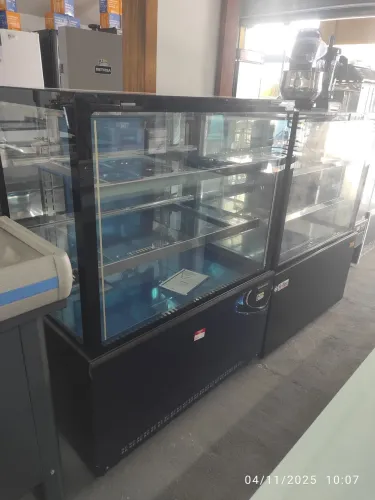 Bh vitrine refrigerada Venâncio 1M
