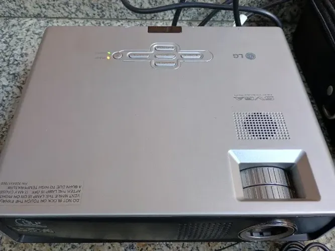Projetor LG DS125