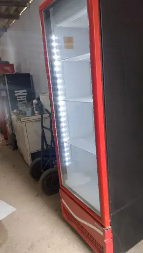 FREZZER EXPOSITOR DA COCA COLA FILE TODA REVISADA TODA ORIGINAL AINDA 500  LITROS RELÓGIO 