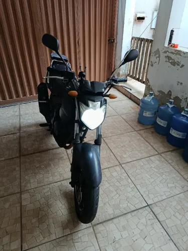 Fazer Ys 250 LE BLUEFLEX 