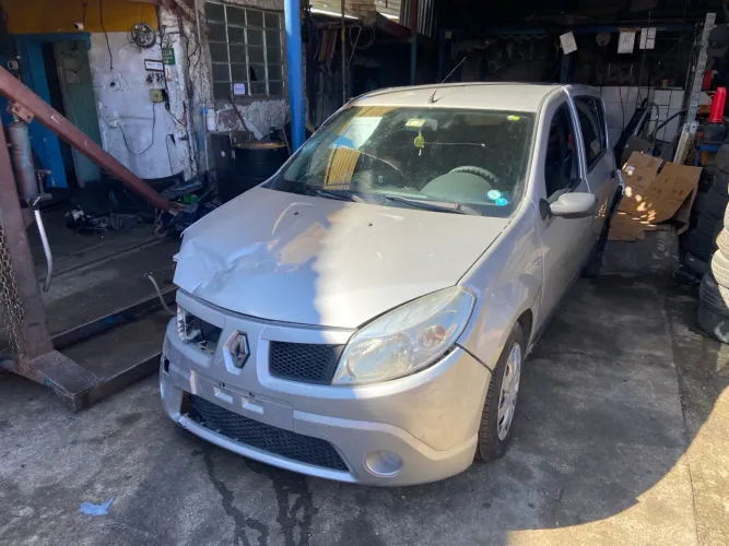 Sucata Renault Sandero 1.0 16v Flex 09 Ar e Dir Hidráulica P/ Retirada de Peças (COM NOTA)