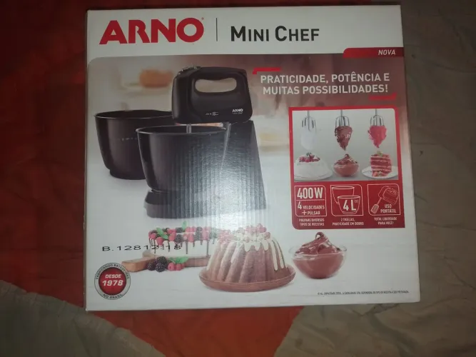 Batedeira Planetária da marca Arno Mini Chef*nova* - Praticidade e Potência!