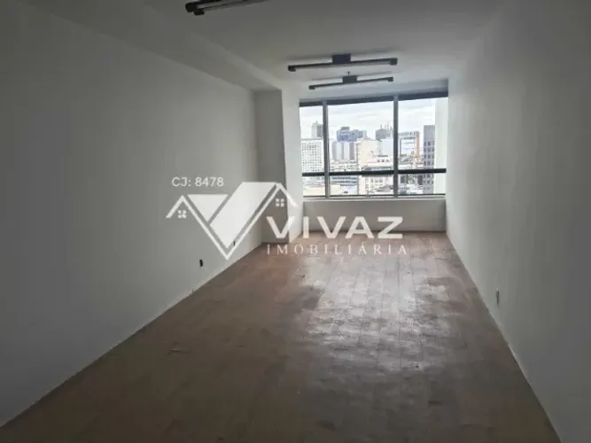 Sala Comercia com 42m² na Rua da Assembleia - Centro