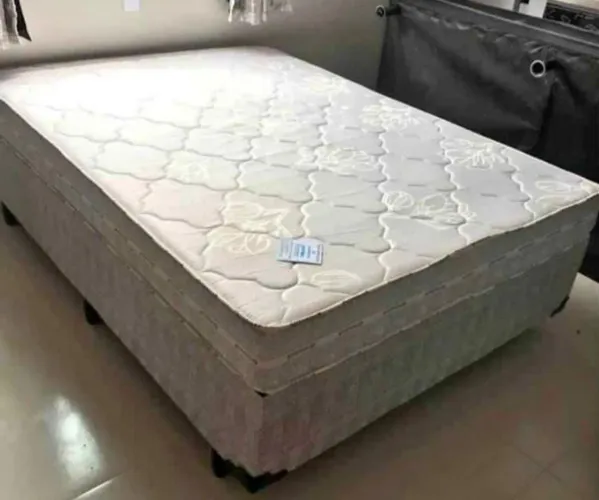 Cama casal D33 