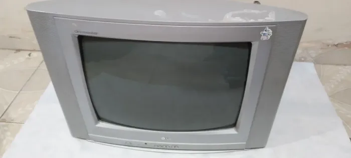 TV LG Cinemaster 20 polegadas