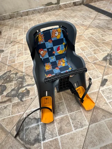 Cadeirinha de Criança para Bicicleta