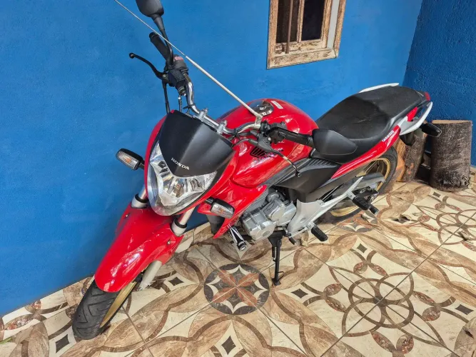 Honda CB300R 2015