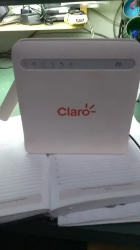 Modem Roteador Zte Mf253 m Cor Branco usado com fonte 
