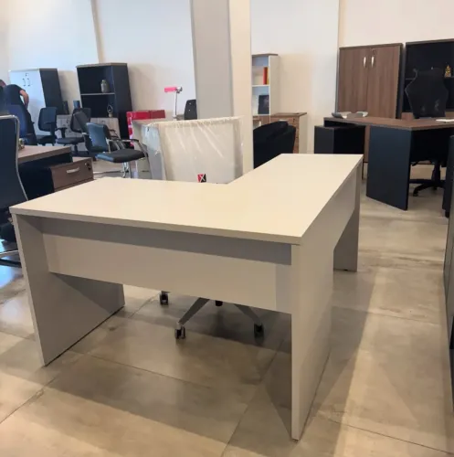 MESA EM L 1.50X1.50 - LOJA IKONMIXOFFICE 