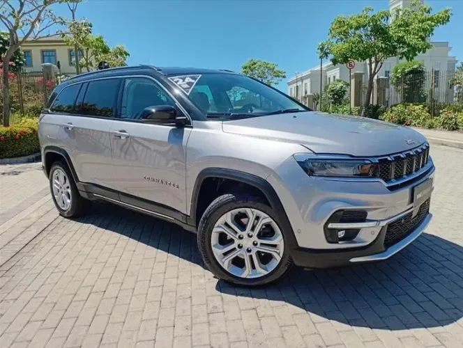 Jeep Commander Longitude 1.3 Turbo Flex 7 Lugares Com Garantia de Fábrica 