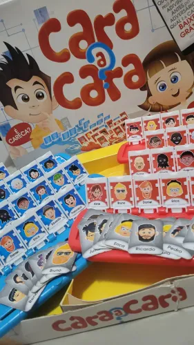 Jogo de Mesa Cara a Cara
