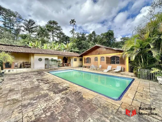 Chácara à venda de 4.900 m² na Raposo Tavares (Km 29)