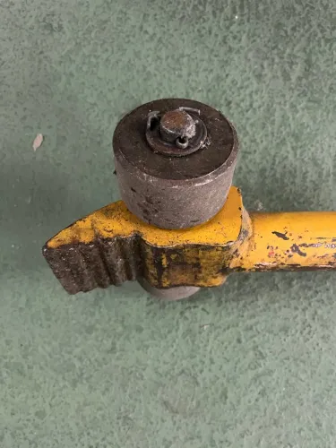 Alavanca 3Ton Roda Ferro