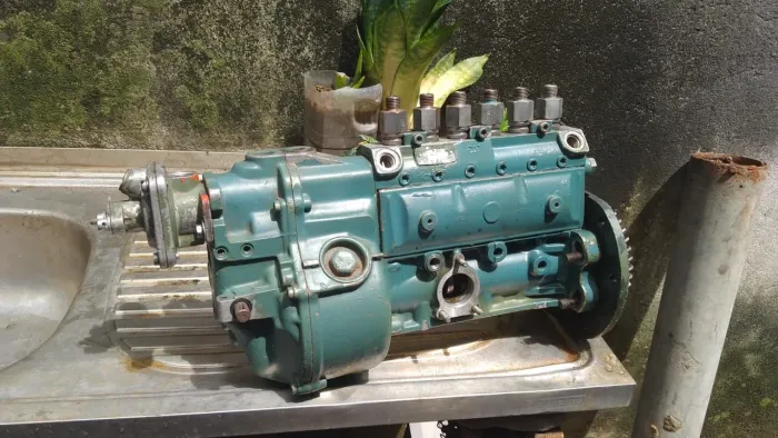 Bomba injetora motor 352