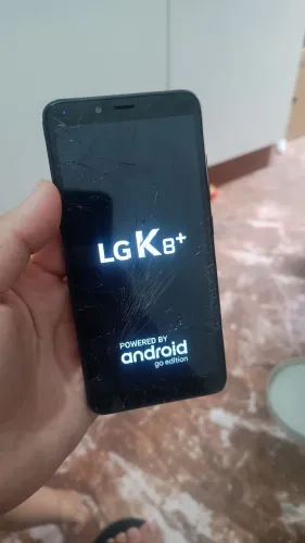 Celular LG K8+