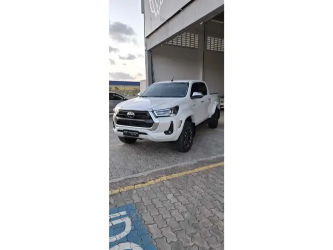 Toyota Hilux CD 4X4 2.8 Diesel Aut. 2024