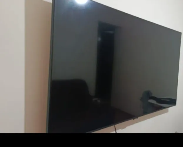 TV Samsung 50" 4 K - Com Defeito ( lê descrição)