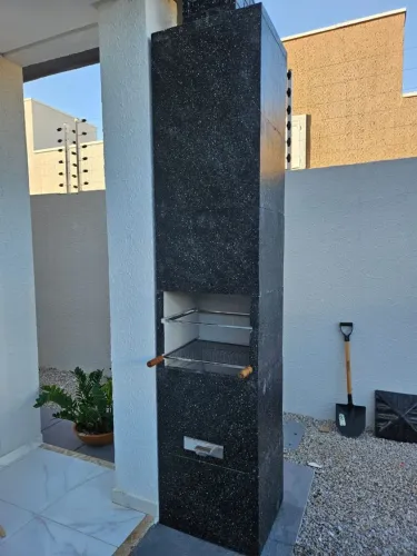 Churrasqueira pré moldada direto da fábrica. Leia a discrição do anúncio